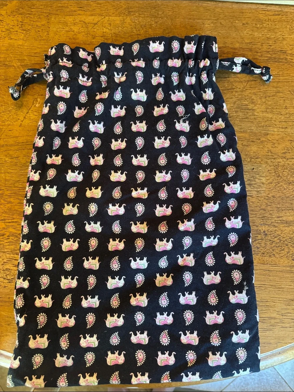 Vintage Vera Bradley Black & Pink Elephant Pattern drawstring bag. Unlined